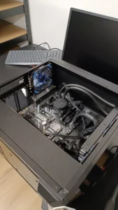 gaming computer med vandkøling