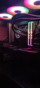 indvendig gaming computer med rgb belysning